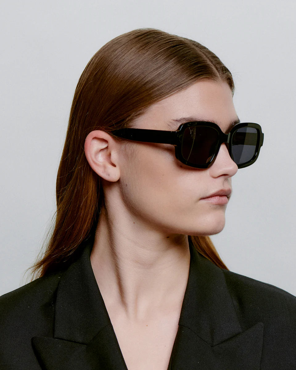 Pluto Sunglasses - Black