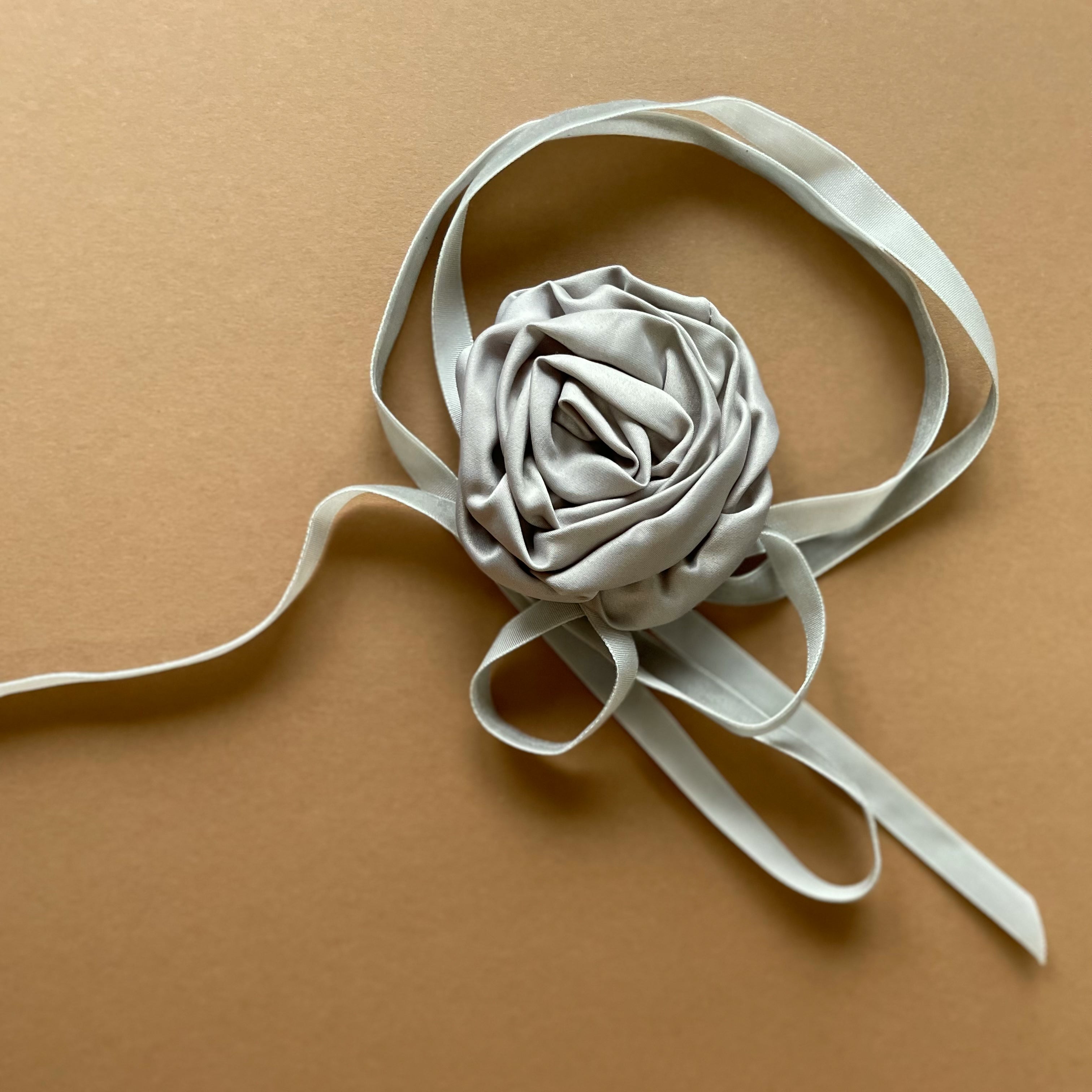 Multiflower - Satin Rosette - 8 cm - Grey