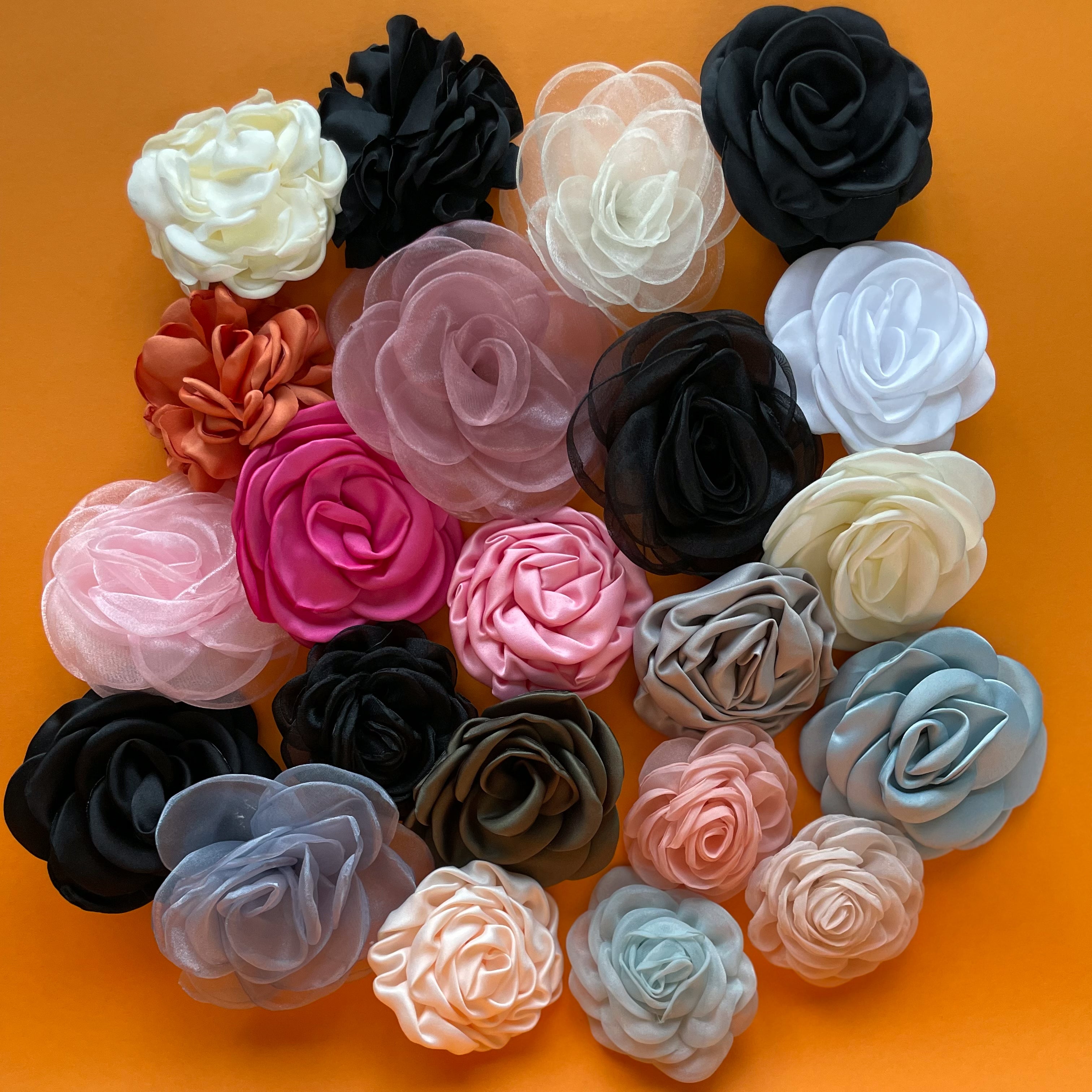 Multiflower - Satin Rosette - 8 cm - Pink