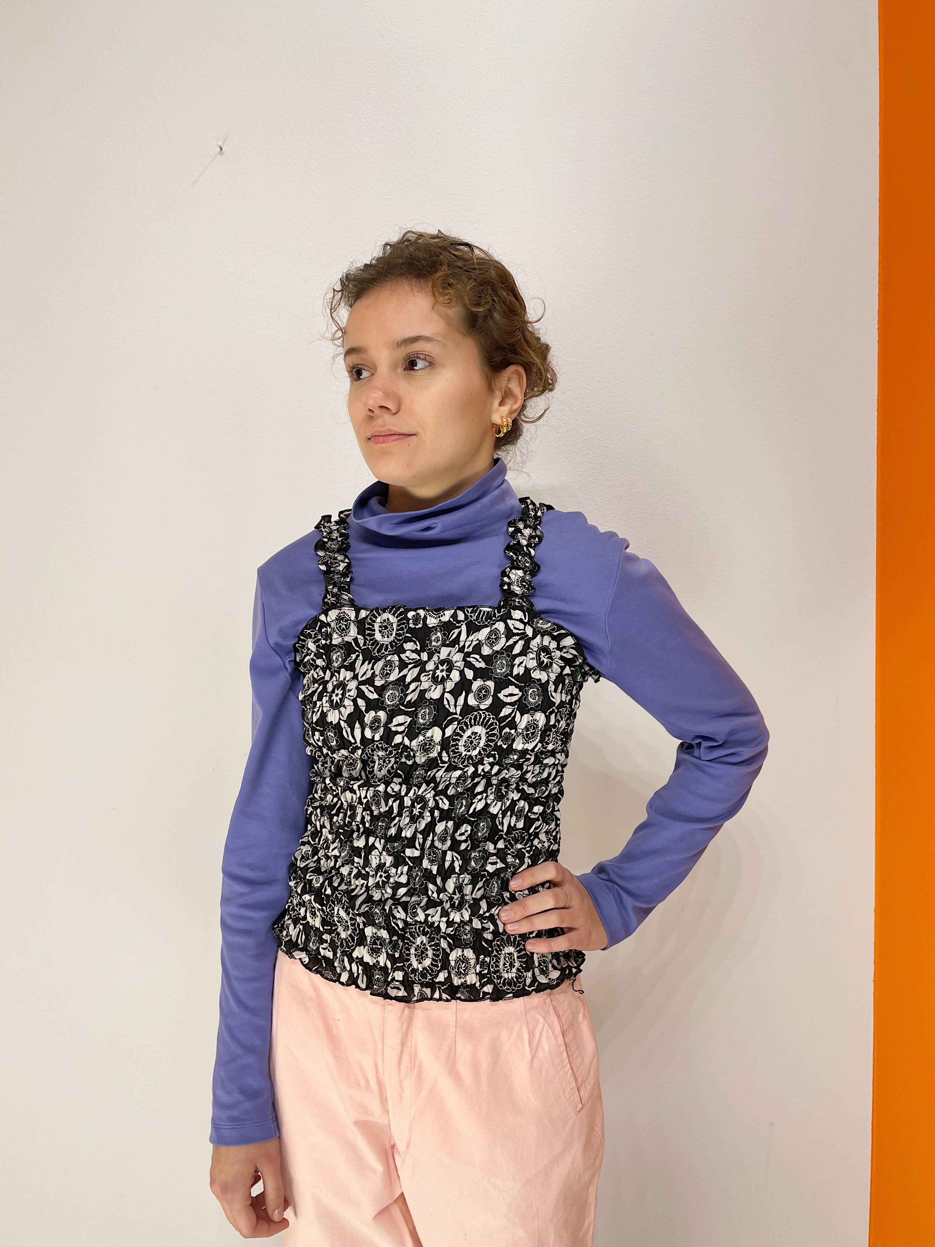 Smock Top - Sort / Hvid