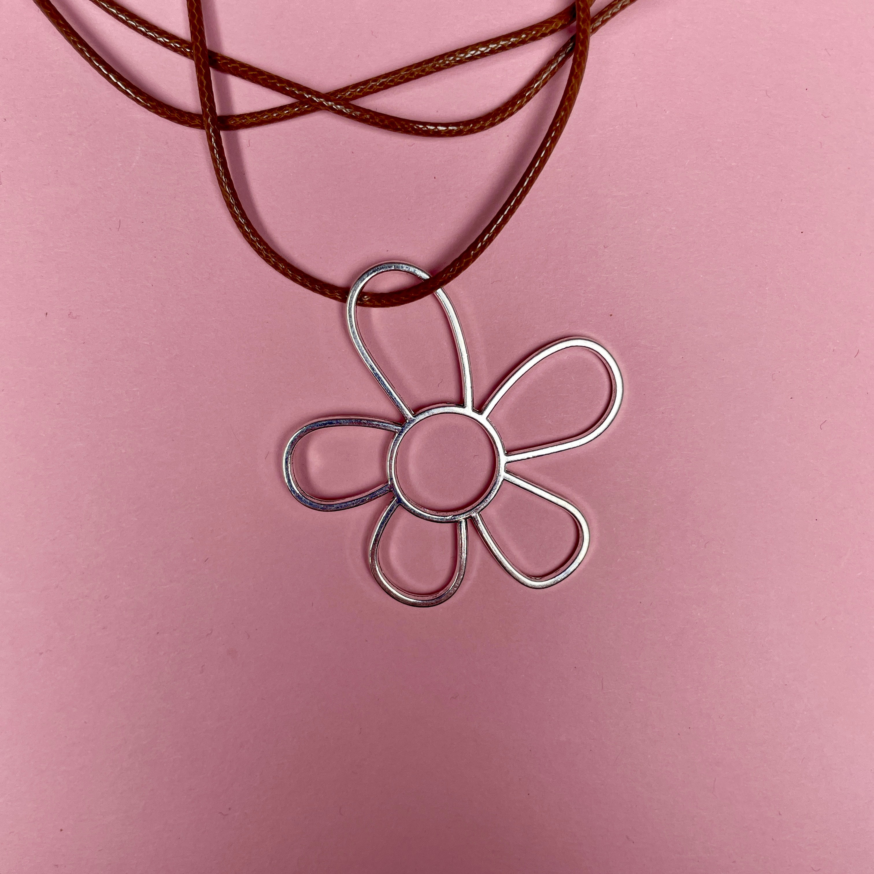 Doodle Daisy Pendant