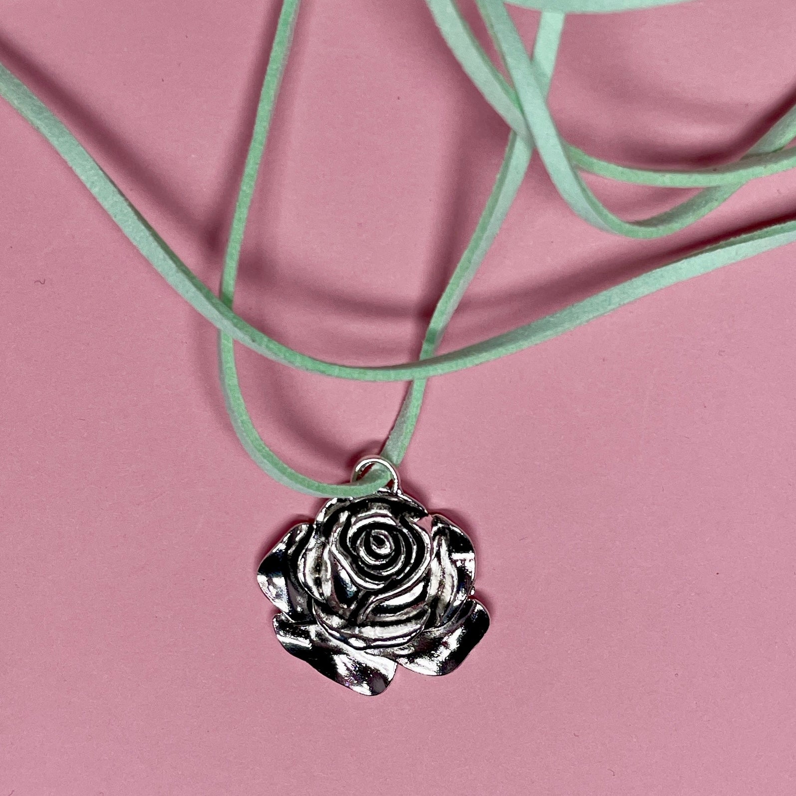 Rose Pendant XL