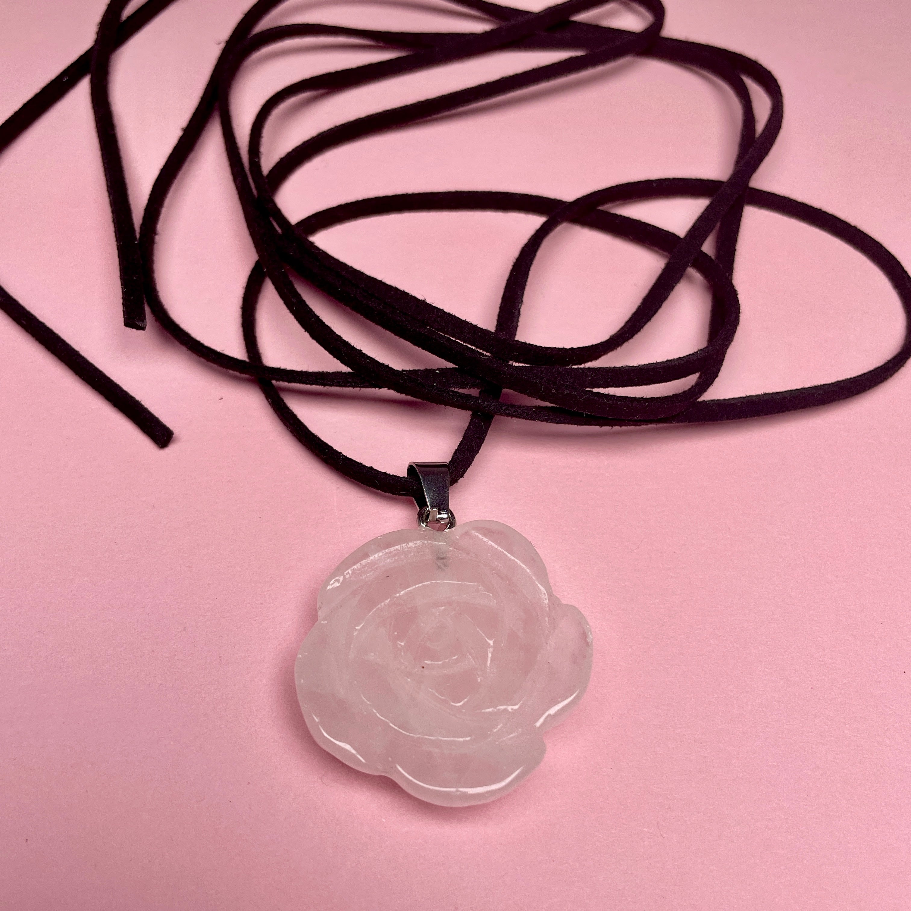 Boho Stone Rose Pendant - Light Pink
