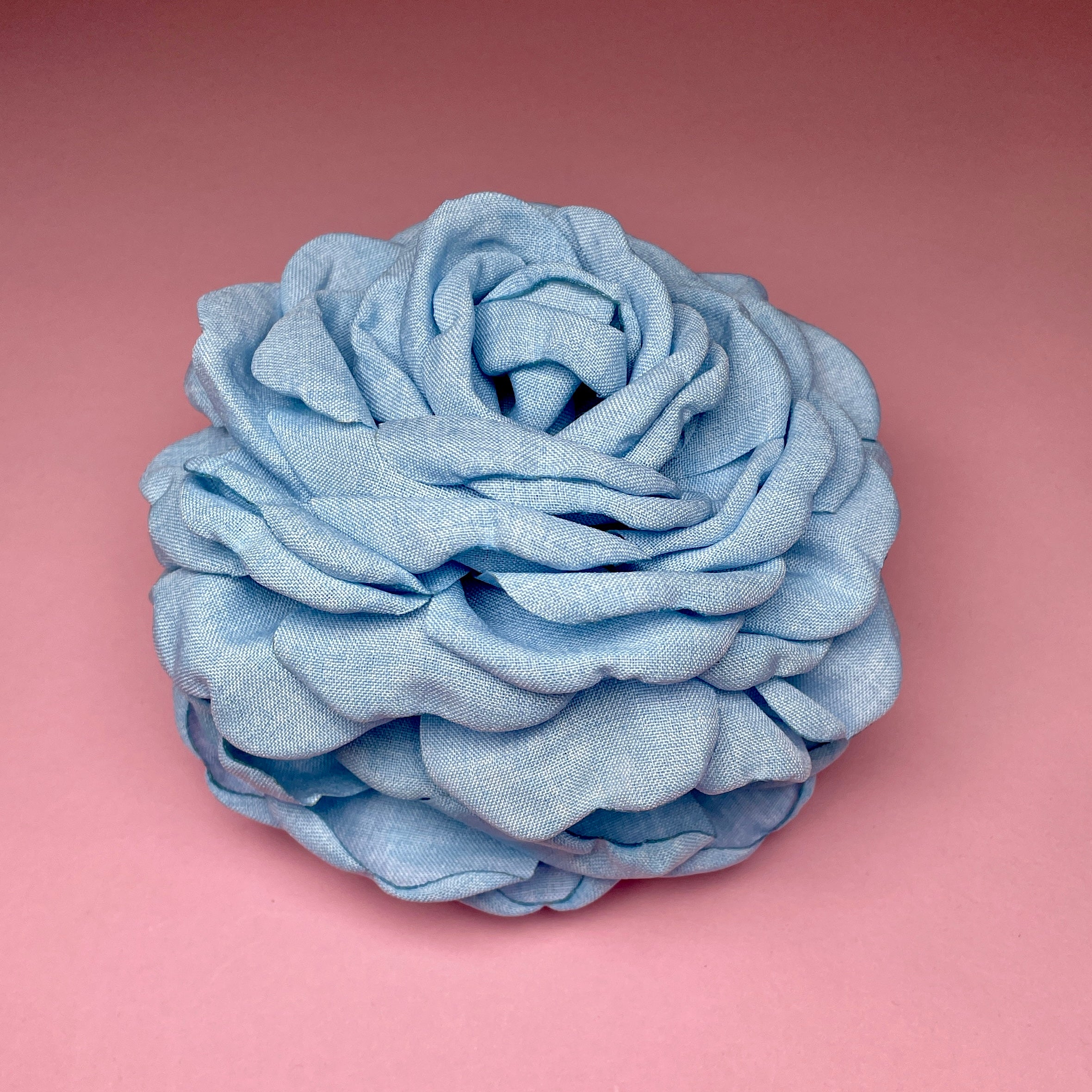 Giant Rose Claw - Dusty Blue