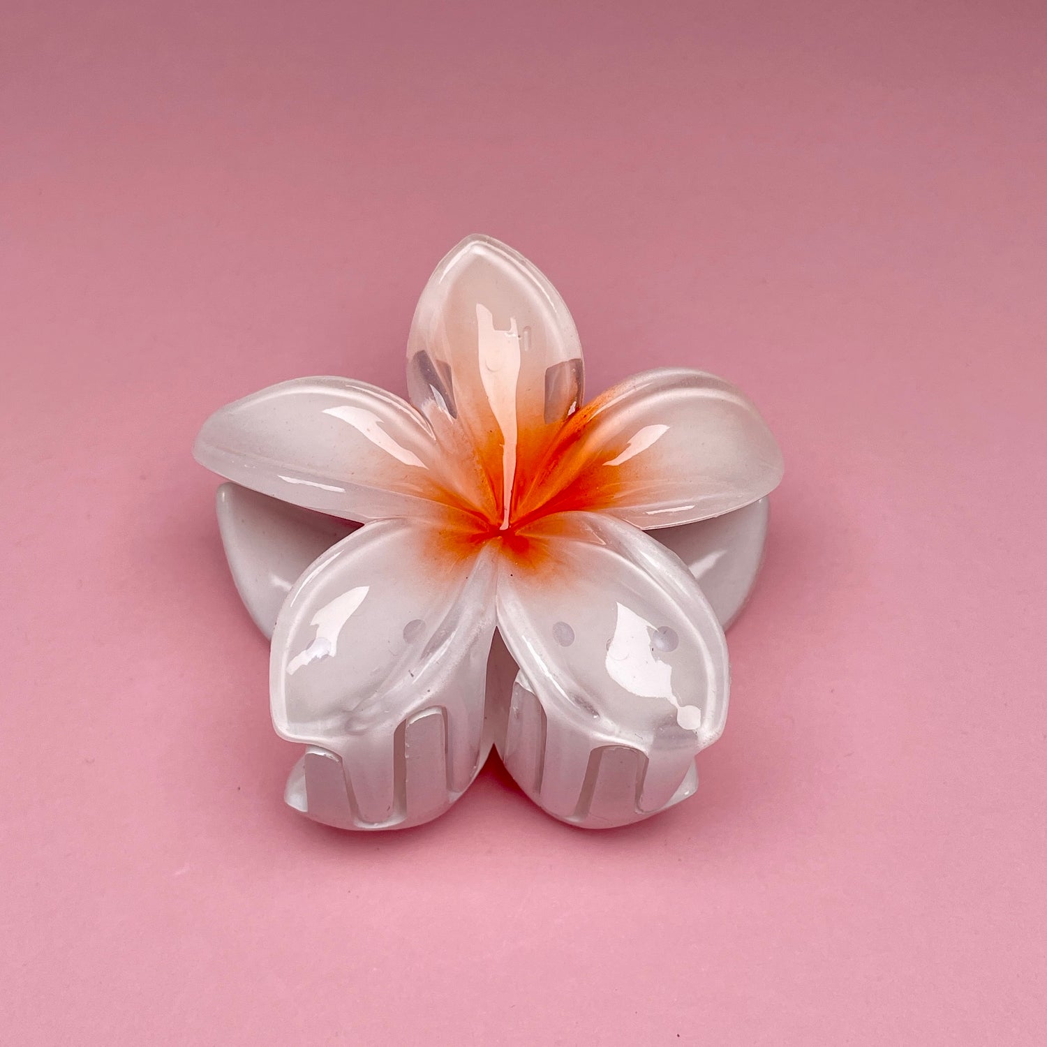 Small Hawaiian Flower Hairclip - White/Orange Ombré
