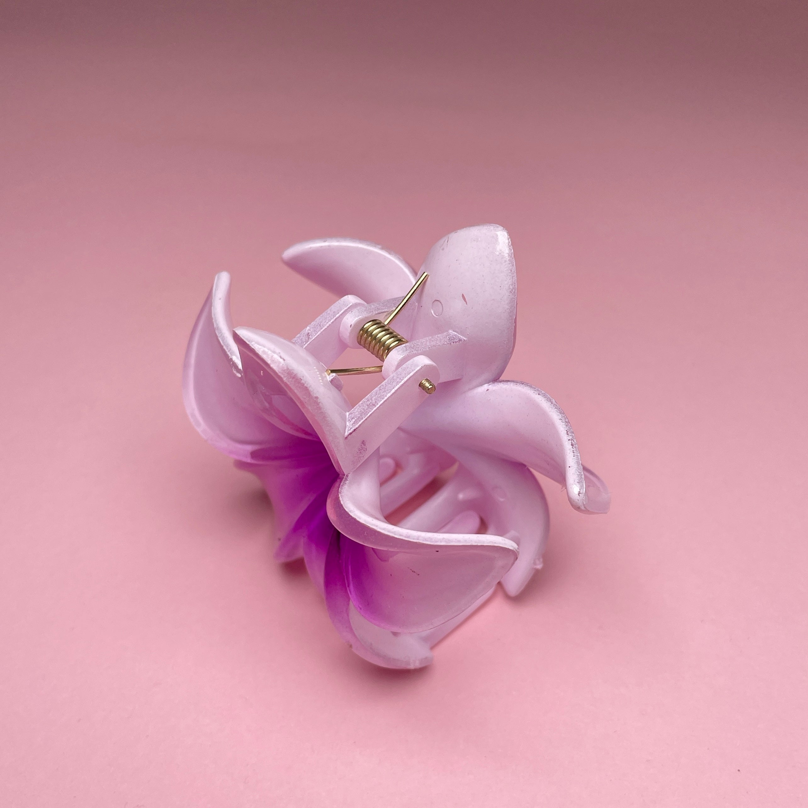 Small Hawaiian Flower Hairclip - Purple Ombré