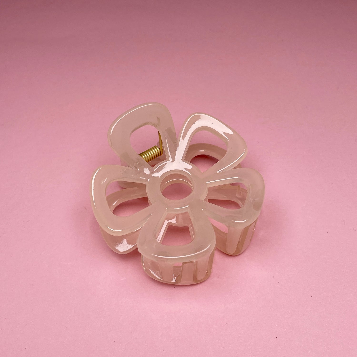 Simple Flower Hairclip - White