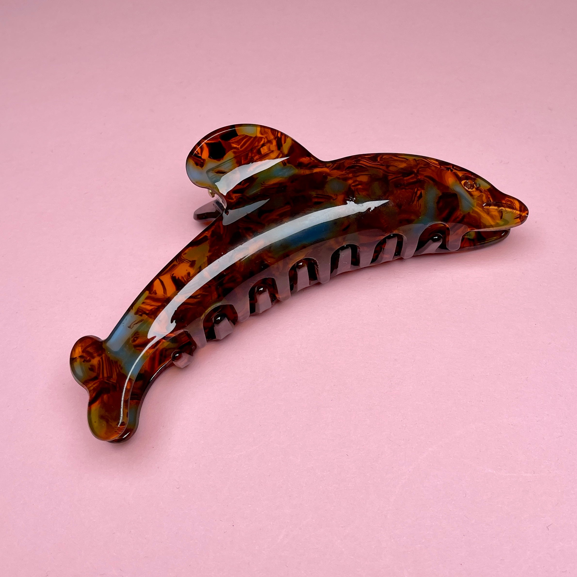 Dolphin Claw - Tortoise/Blue