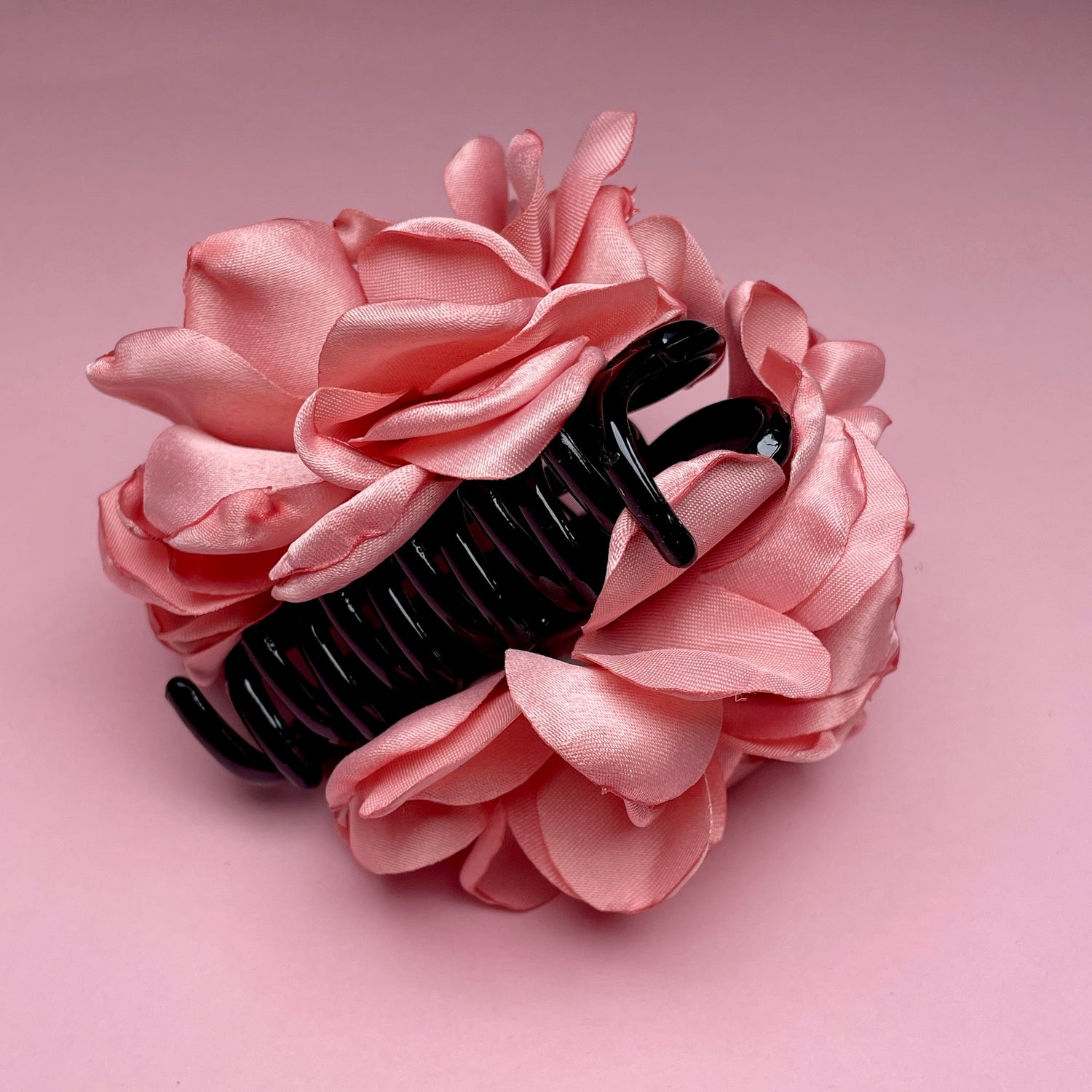 Small Rose Claw - Salmon