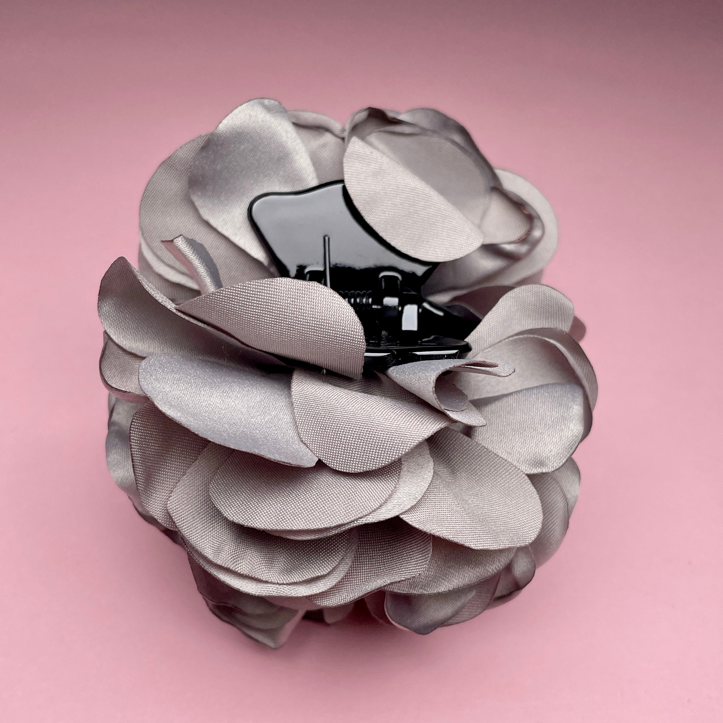 Small Rose Claw - Grey