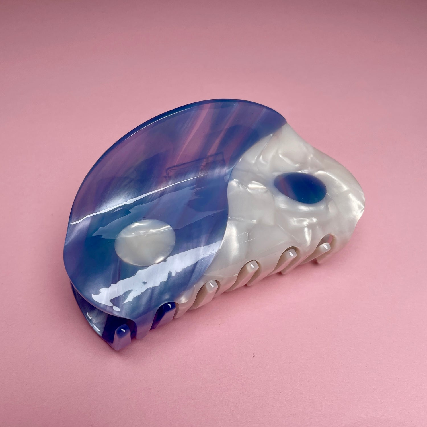 Yin Yang Hair Clip - Blue/White Marble
