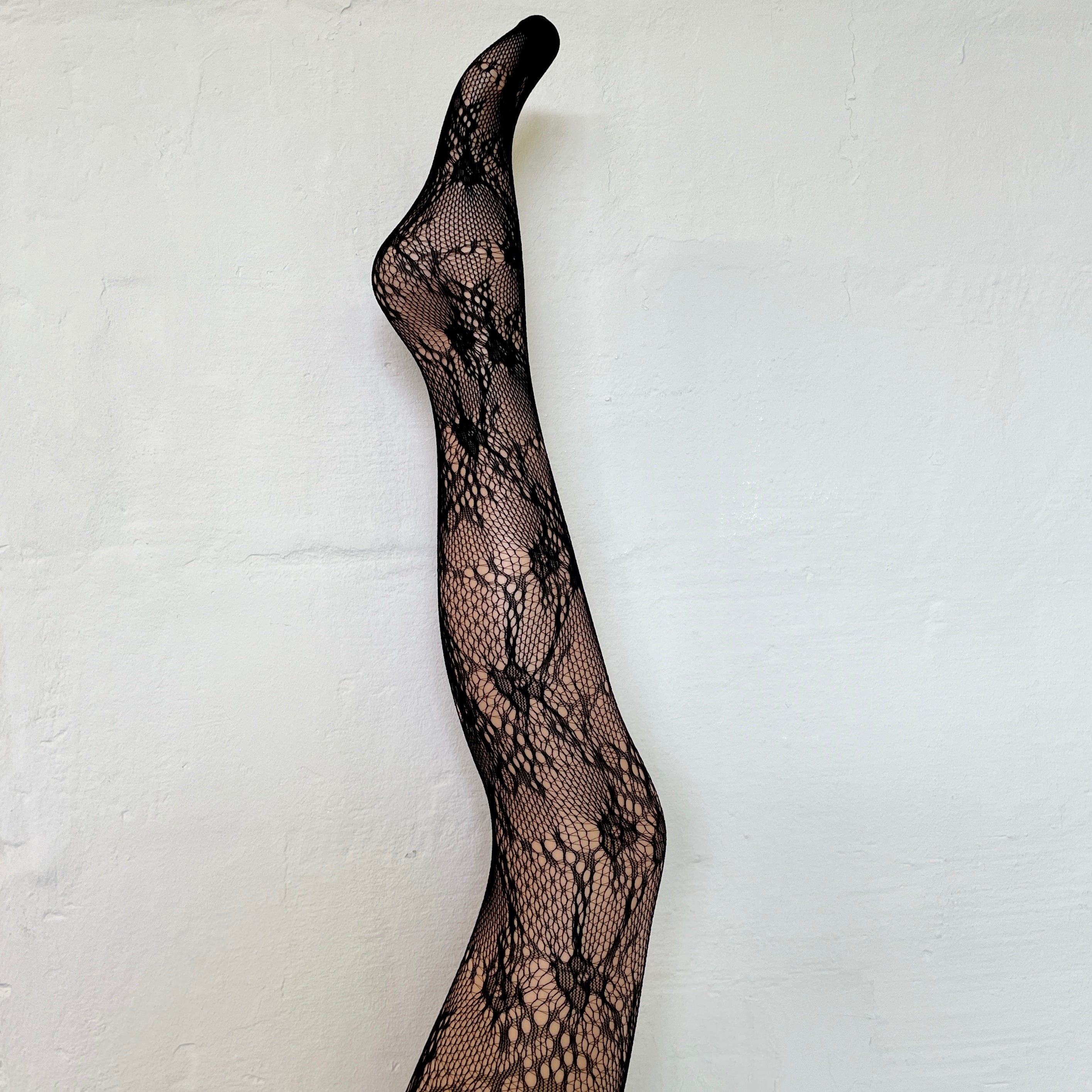 Rose Fishnet Tights - Black