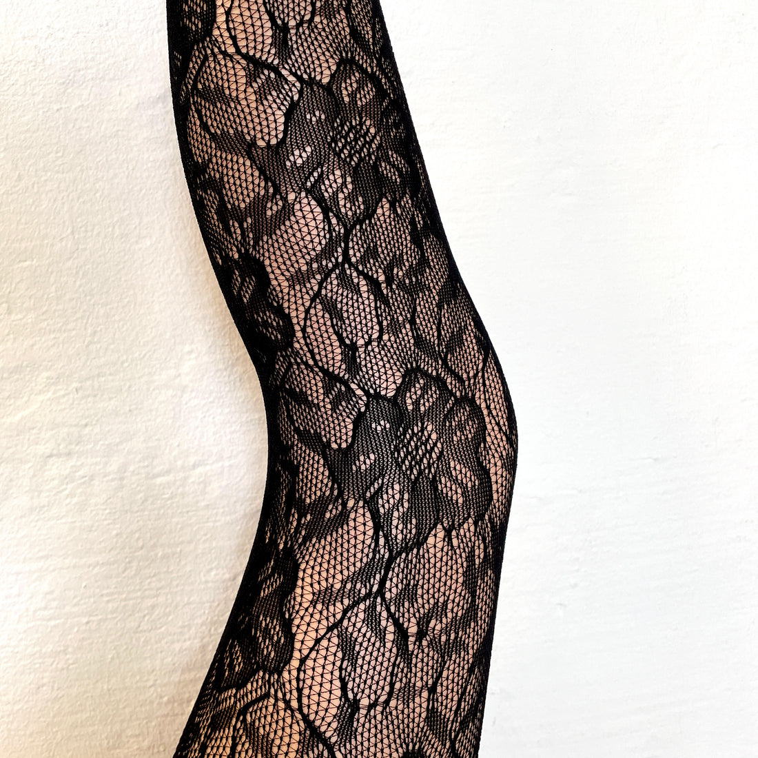 Flower Fishnet Tights - Black – billede 2
