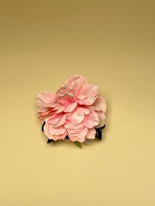 Flower Claw - Rose