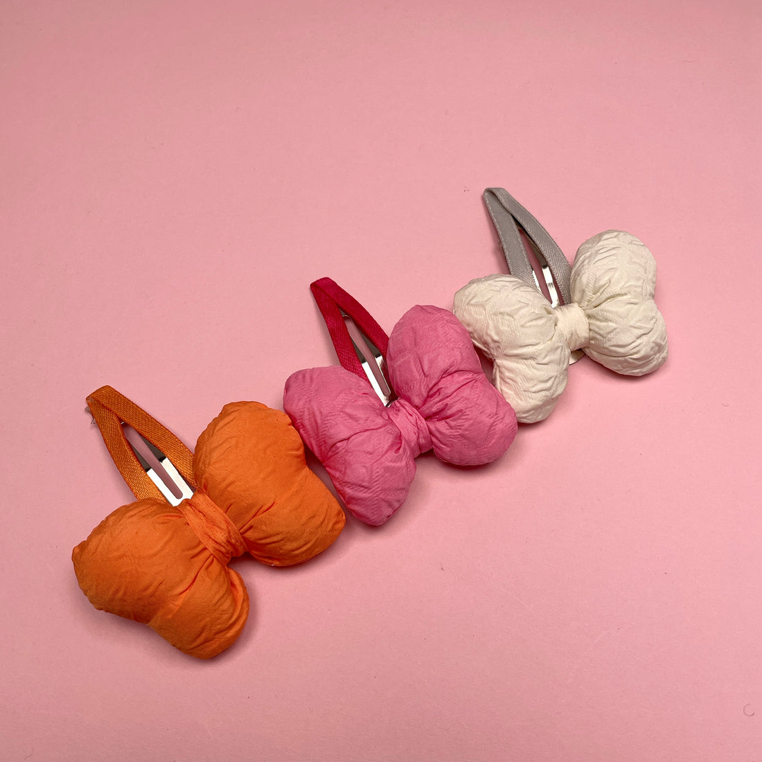 Pillow-Bow Hair Clip - Pink