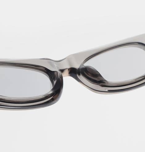 Frida Sunglasses - Grey Transparent