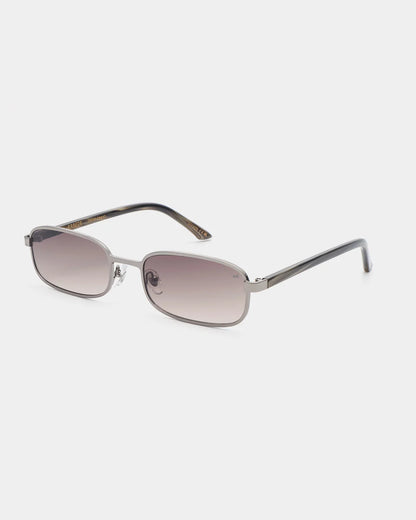Noah Sunglasses - Silver Striped Horn