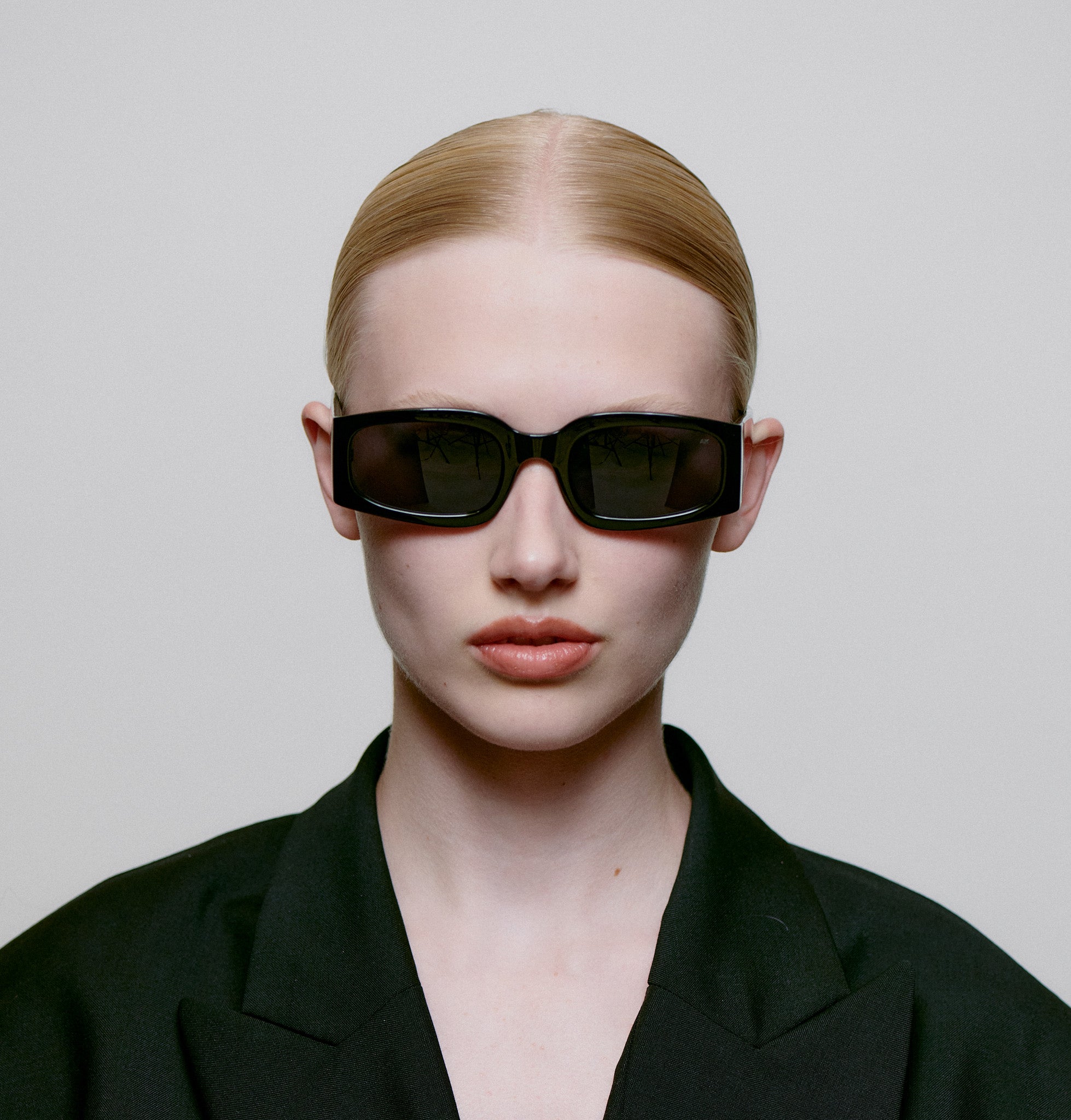 Alex Sunglasses - Black