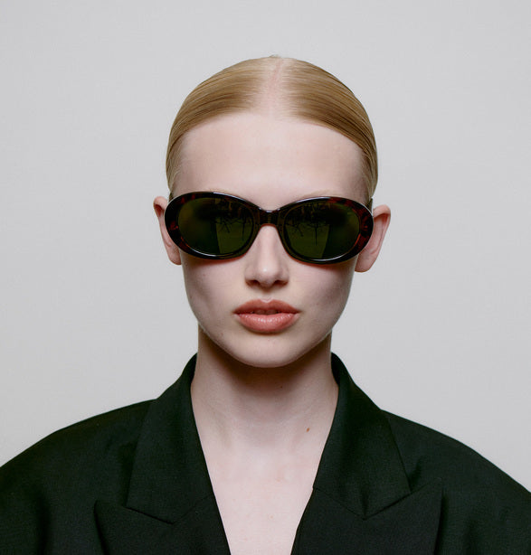 Anma Sunglasses - Demi Tortoise