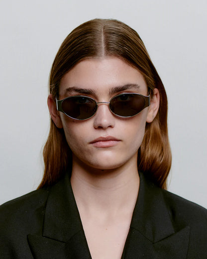 Bella Sunglasses - Silver/Black