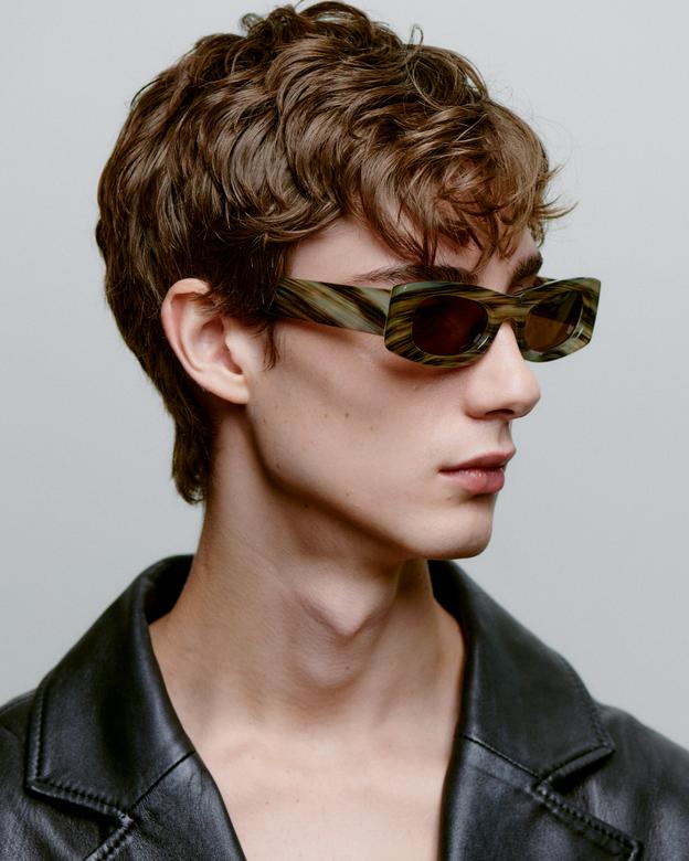 Frida Sunglasses - Striped Horn