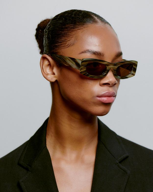 Frida Sunglasses - Striped Horn