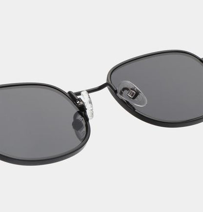 Hello Sunglasses - Black