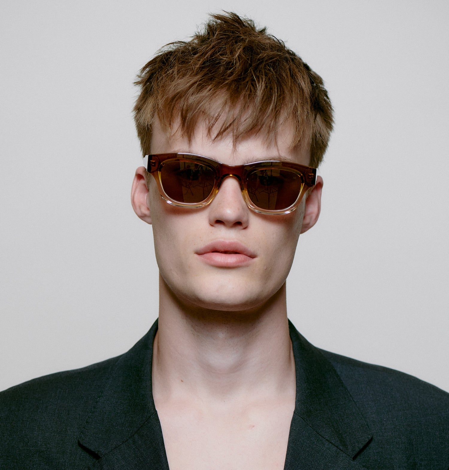 Lane Sunglasses - Smoke / Champagne