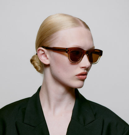 Lane Sunglasses - Smoke / Champagne