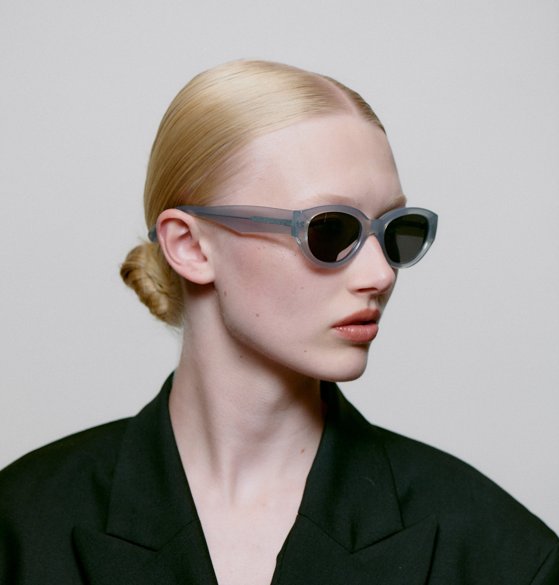 Winnie Sunglasses - Glaucus Grey