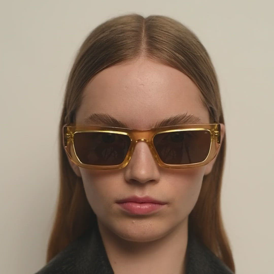 Fame - Yellow Transparent