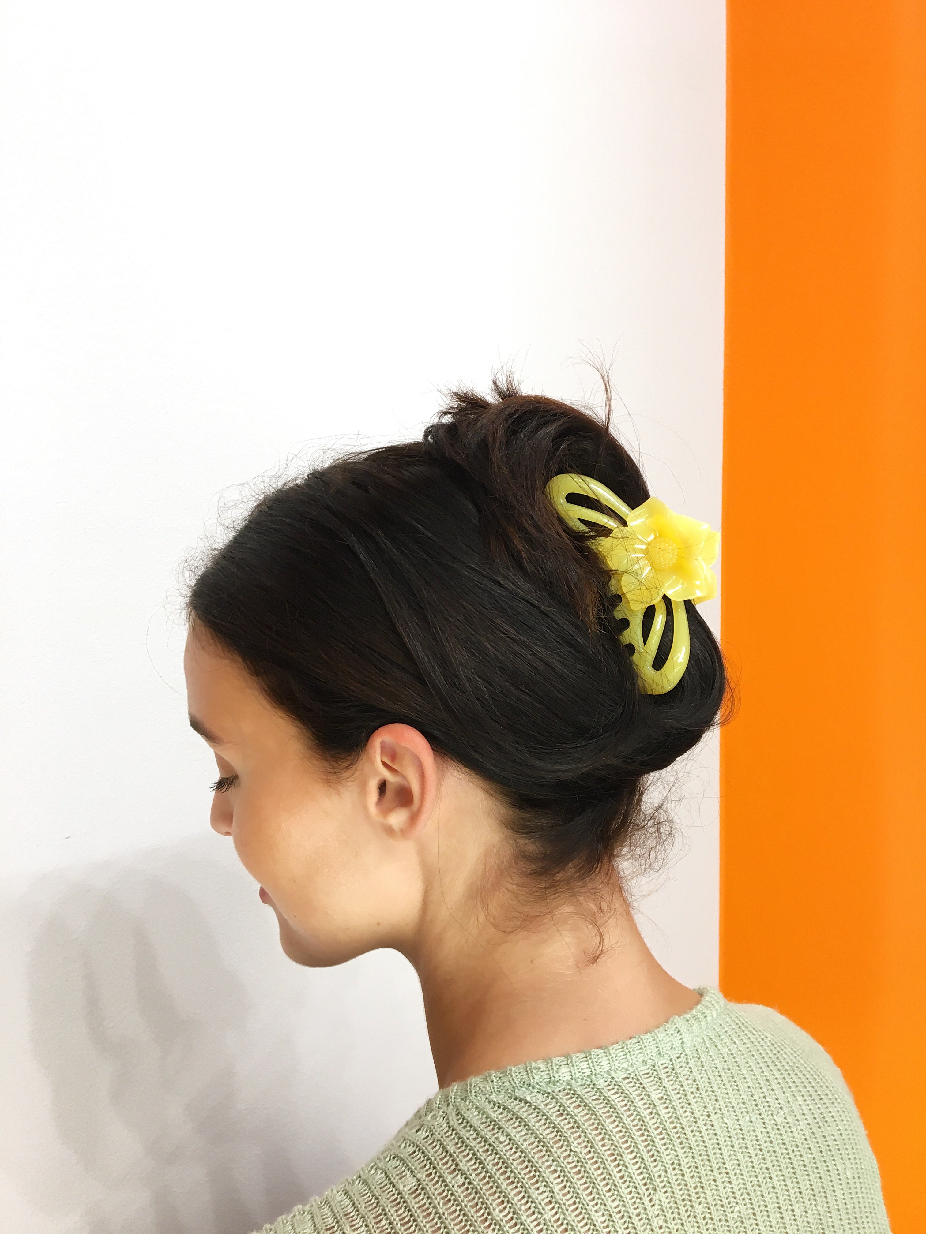 Flower Hairclip - Light Yellow