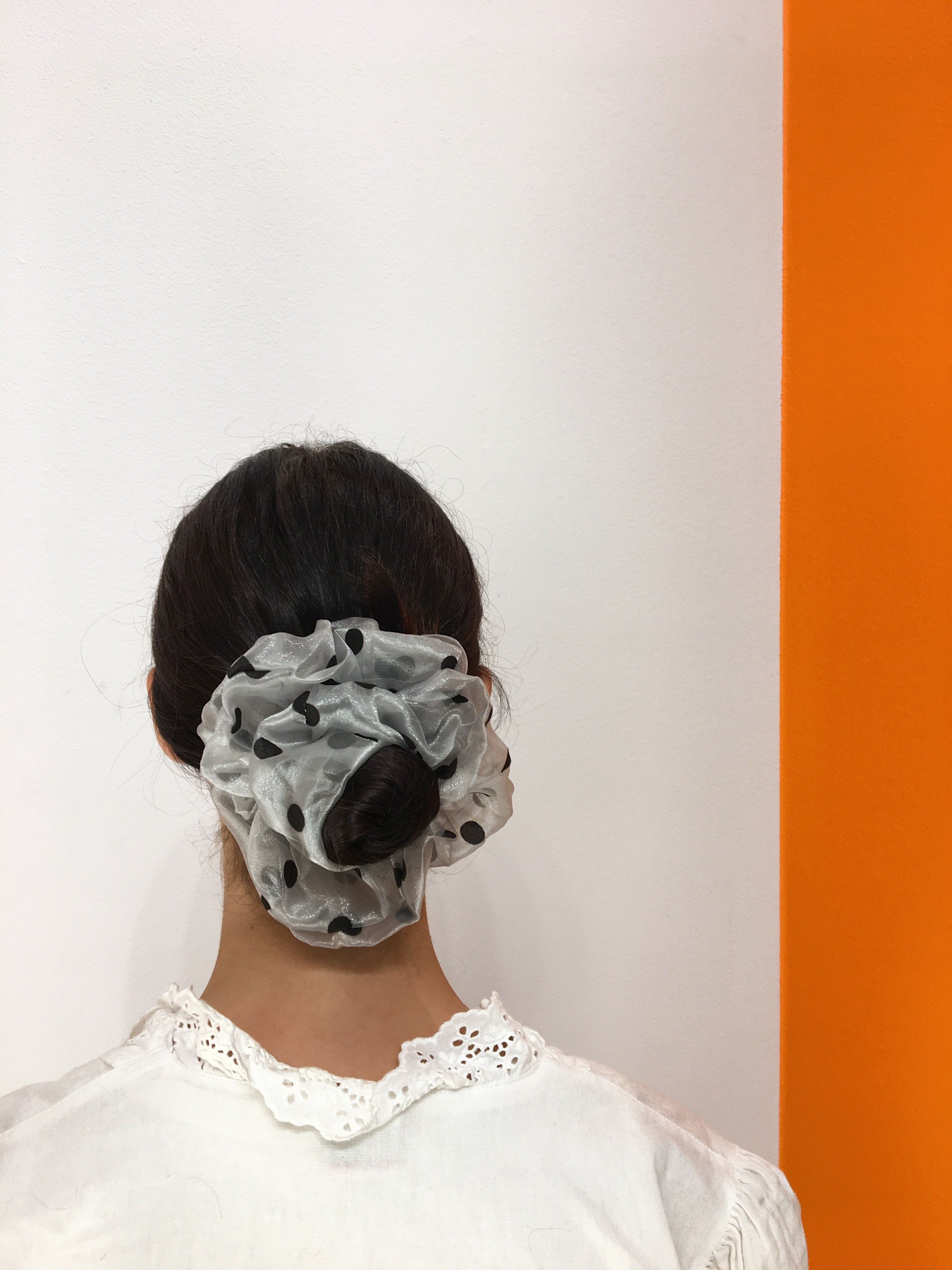 Large Dotty Scrunchie - Grey