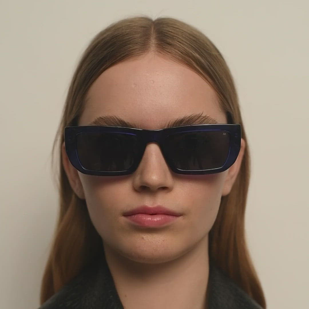 Fame - Dark Blue Transparent