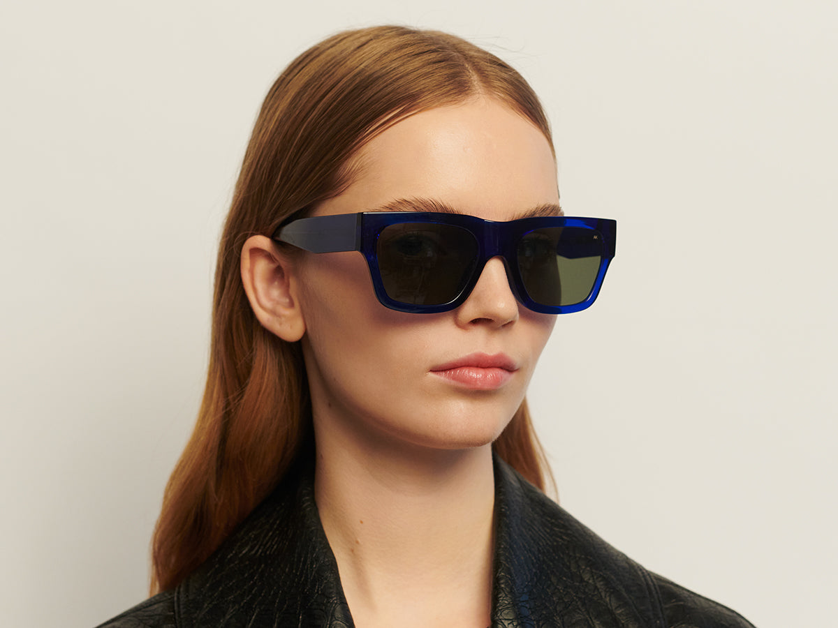 Agnes - Dark Blue Transparent