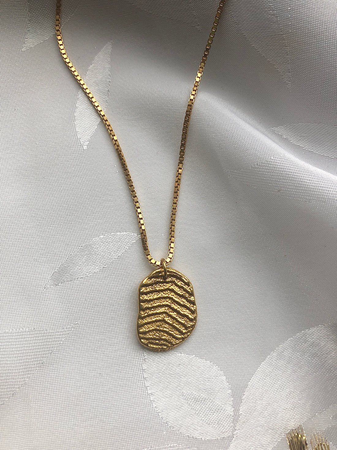 Bean Necklace - Gold-Plated