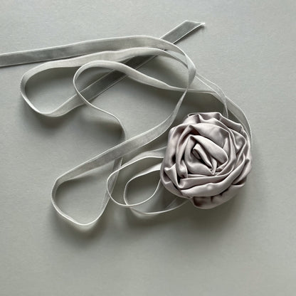 Multiflower - Satin Rosette - 8 cm	- Grey