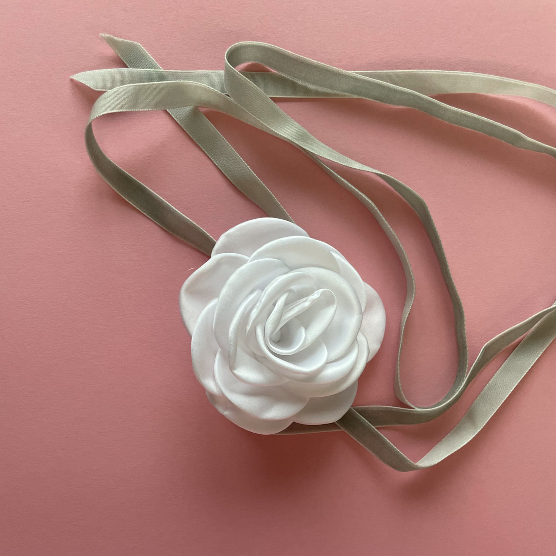 Multiflower - Satin - 9 cm - White