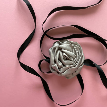 Multiflower - Satin Rosette - 8 cm	- Grey
