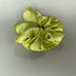 Stor, blød scrunchie i limegrøn satin