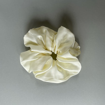 Maxi Scrunchie - Cream