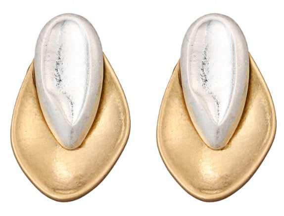 Two Tone Nugget Ear
