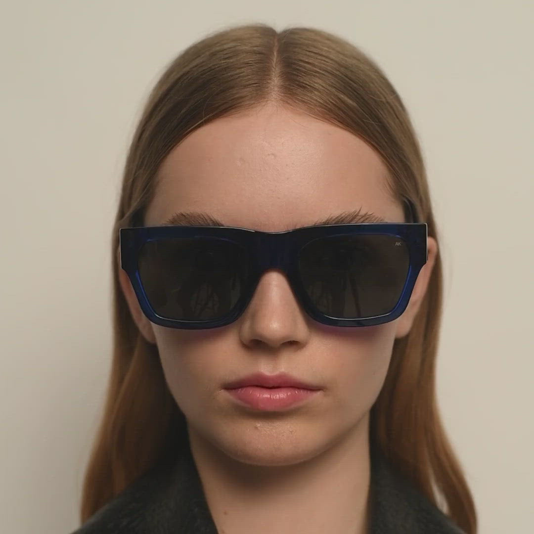 Agnes - Dark Blue Transparent