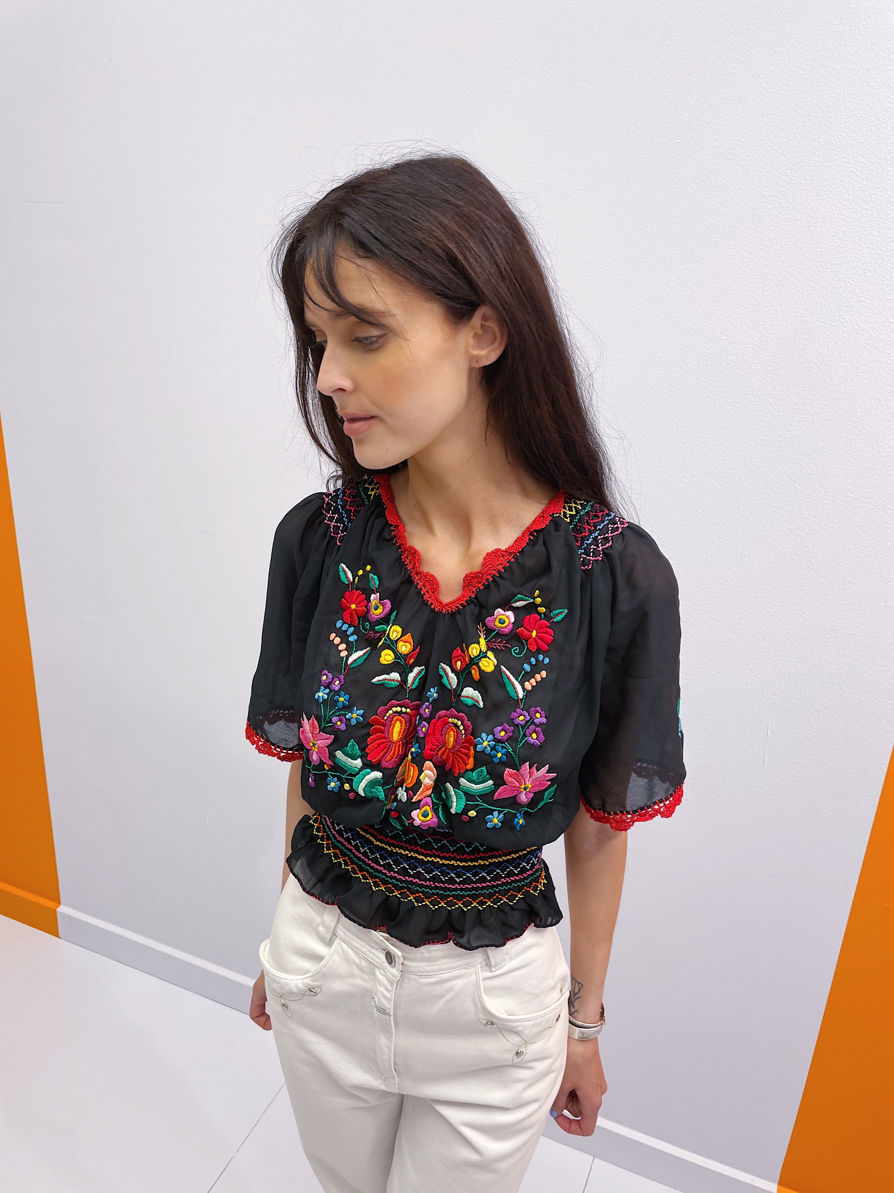 Blomsterbluse