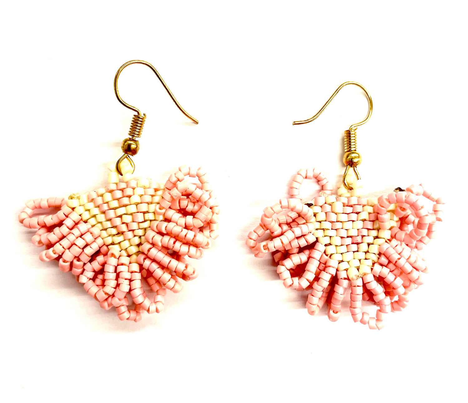 Pearl Ruffle Ear - Rose