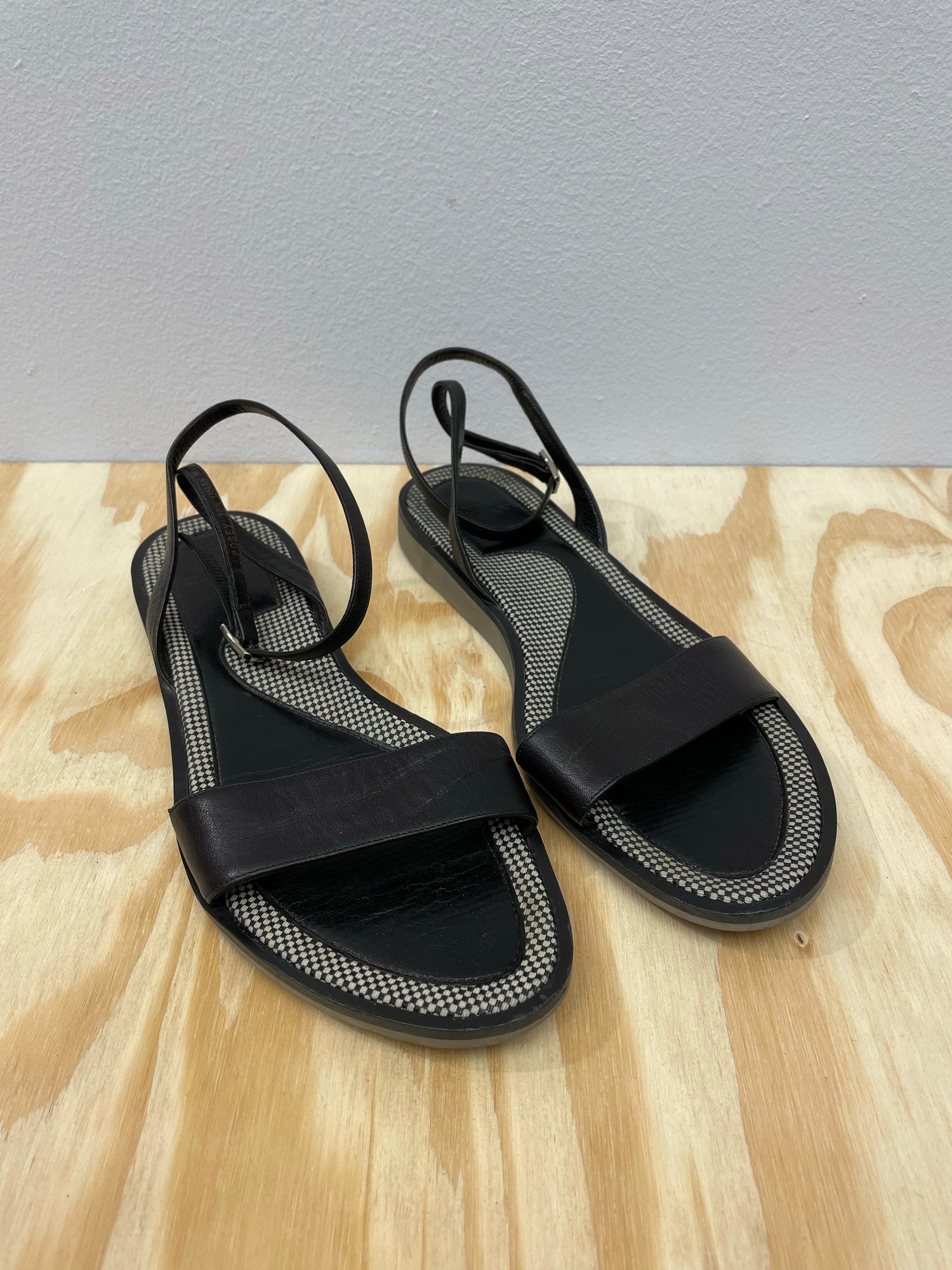 Bally Sandaler