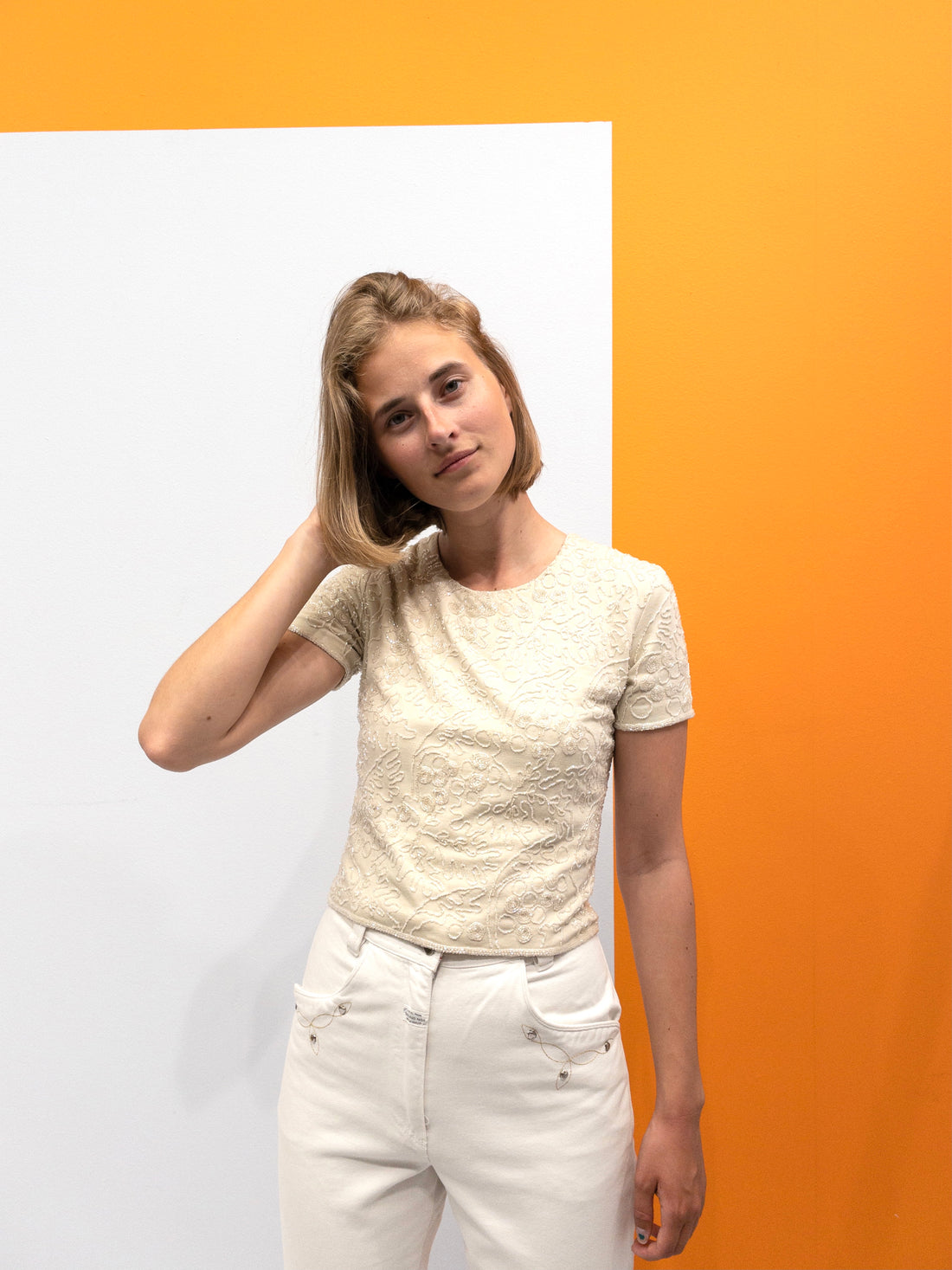 90s baby tee med perlemønster