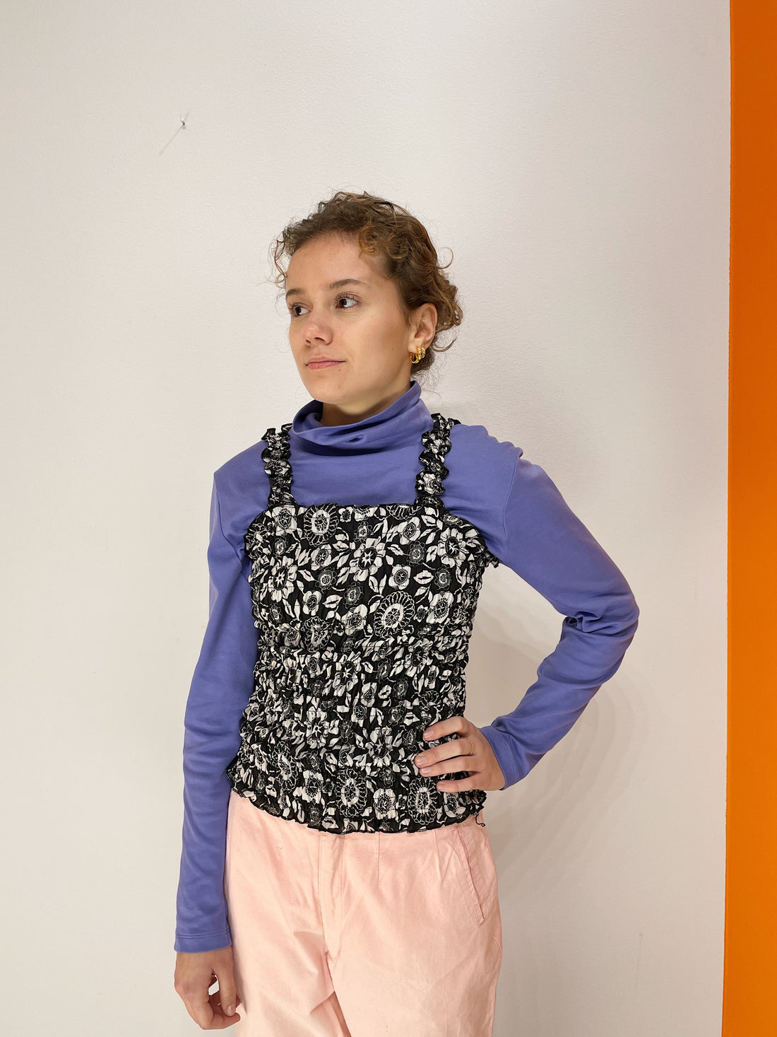 Smock Top - Sort / Hvid